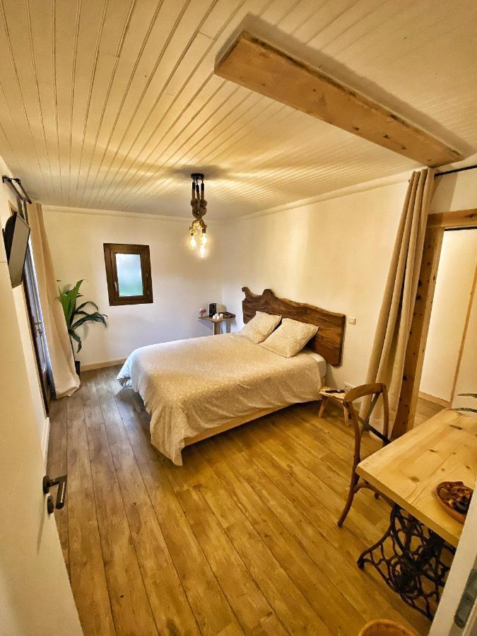U Pasturellu Panzió Pioggiola Kültér fotó